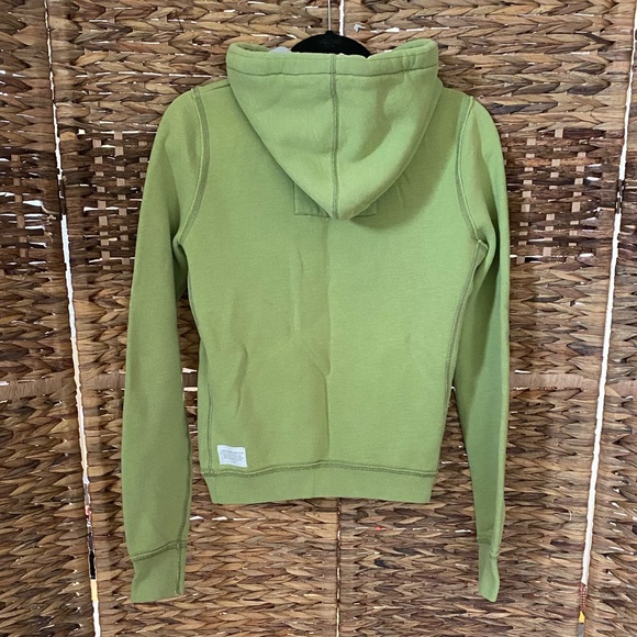 Abercrombie and Fitch Green Hoodie Sweatshirt. - Picture 2 of 6